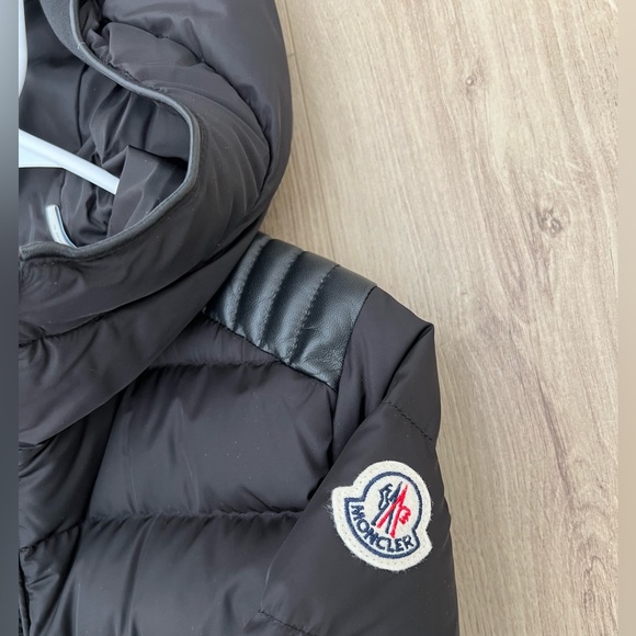 Moncler Talev Long Down Coat - Authentic NWT Size 0 - Picture 7 of 7